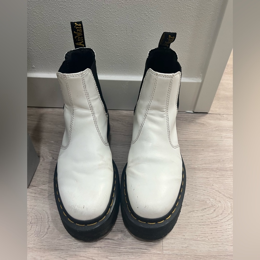 Dr Martens smooth leather platform Chelsea boots